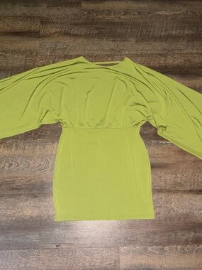 H&M Lime Green Long Sleeve Batwing Dress
